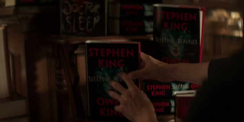 It's cool how you get in the monster's POV