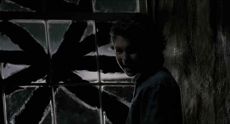 It's dad! - No, don't let him in
