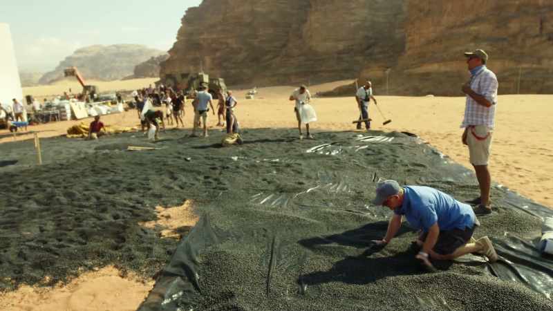 It's easy to find the set because it's all the black sand here