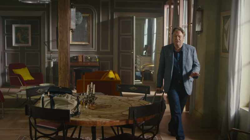 It's got six tables, the chef's a genius