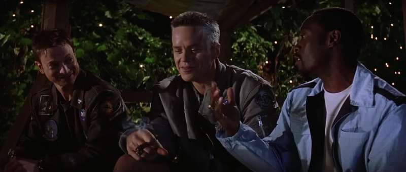 It's hard to admit I know that Come on Three commanders One ship
