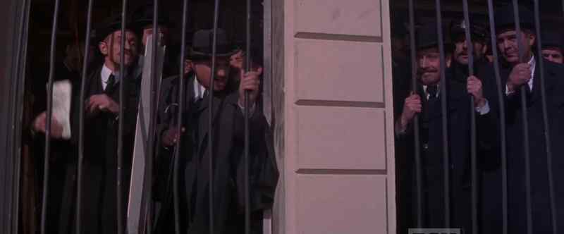 It's him, Armand! Let's go. After him!