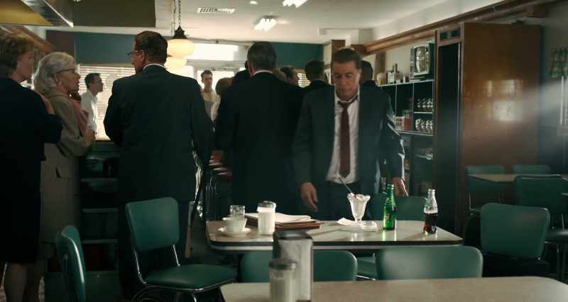 It's more than an instant. It's new minute brew nescafe