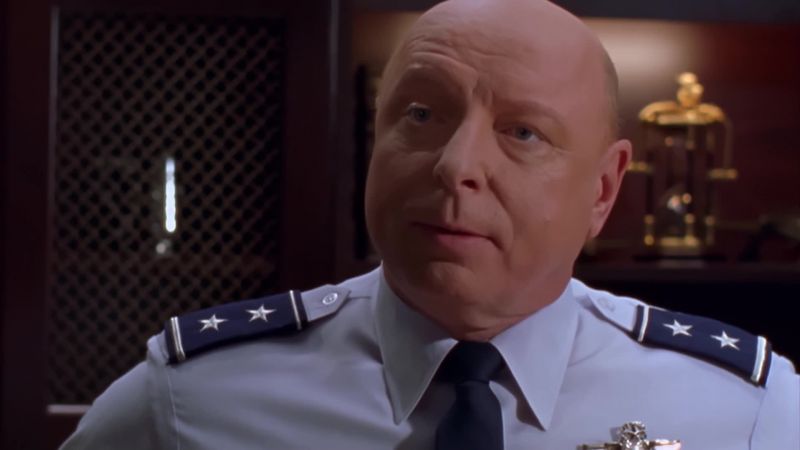 It's not an order, Captain. - I understand that, Colonel
