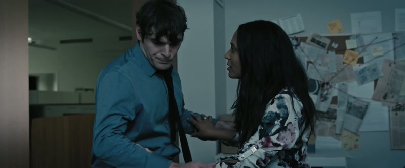 It's okay-- I'm-- I'm here. -[Tommy] I'm sorry-- No, uh