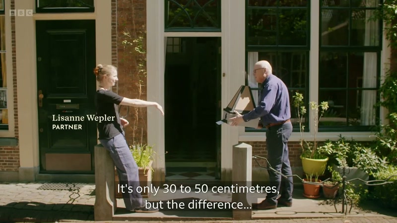 It's only 30 to 50 centimeters, but the difference
