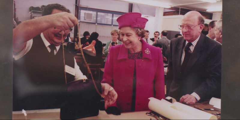 It's reported that the Queen has 200 handbags