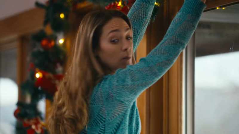It's right there in that bin, the garland