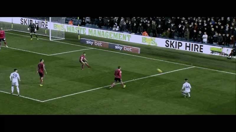It's Shackleton on the overlap for United
