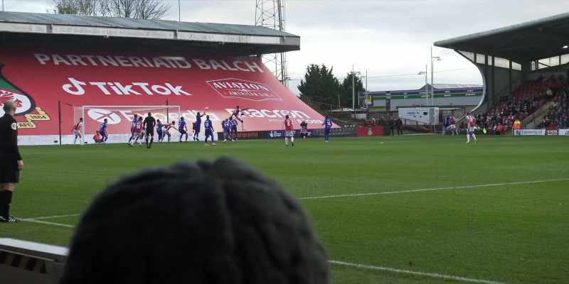 It's the 35th minute, and it's currently 0-0