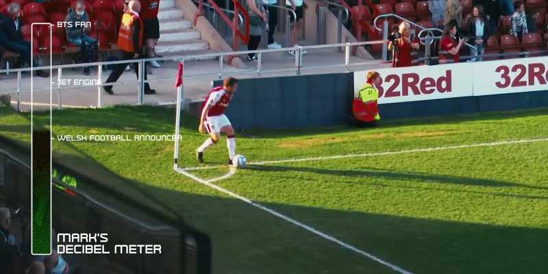 It's the 97th minute. It's another corner
