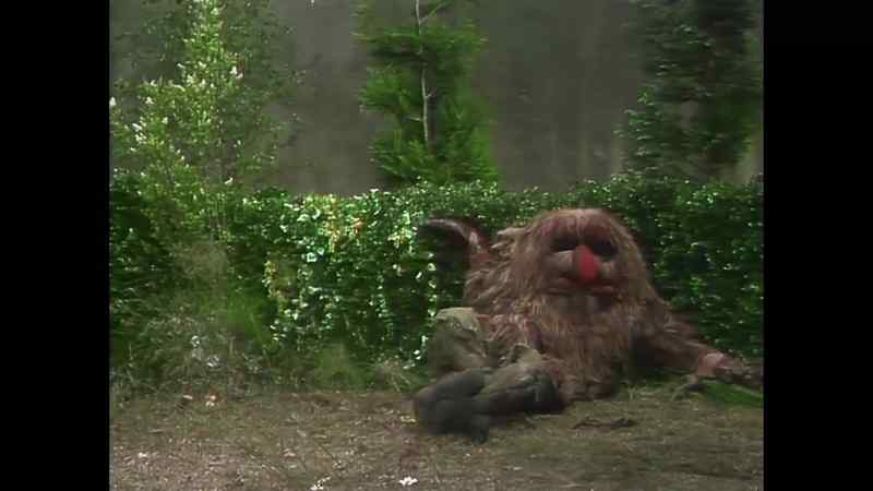 It's the old girl-swing-monster bit again