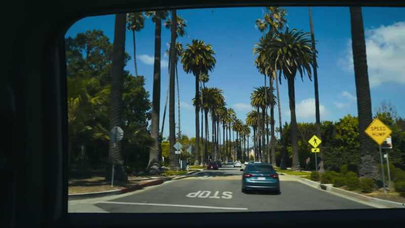 It's those endless, wide boulevards