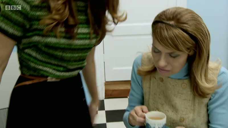It's time to cook dinner and Rochelle and Miranda