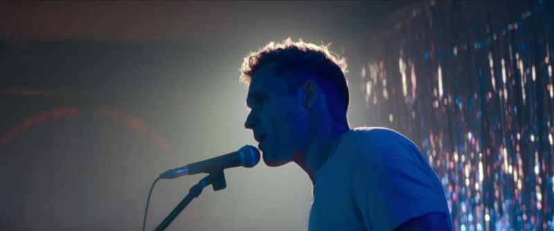 �� I've been living without you ♪