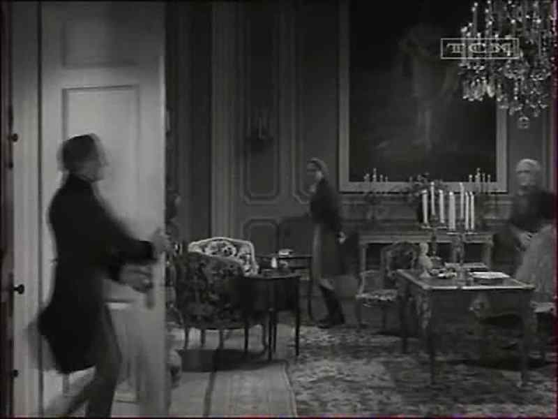 I've been told that Napoleon is a bad dancer