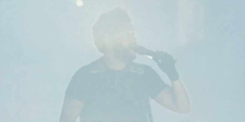 �� I've been tryin' to call ♪