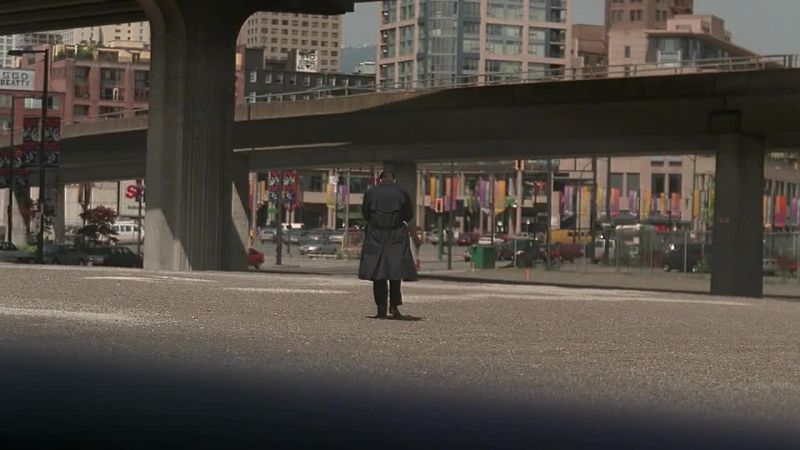 I've got a nice straight shot. - No. He's useful