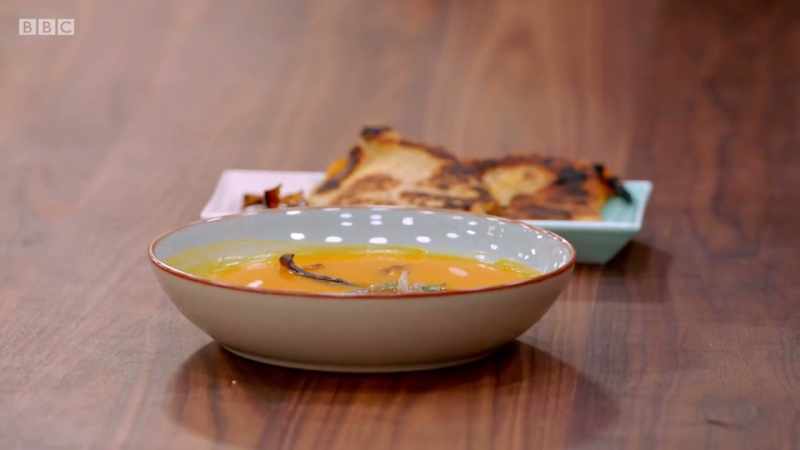 I've made a butternut squash soup with flatbreads