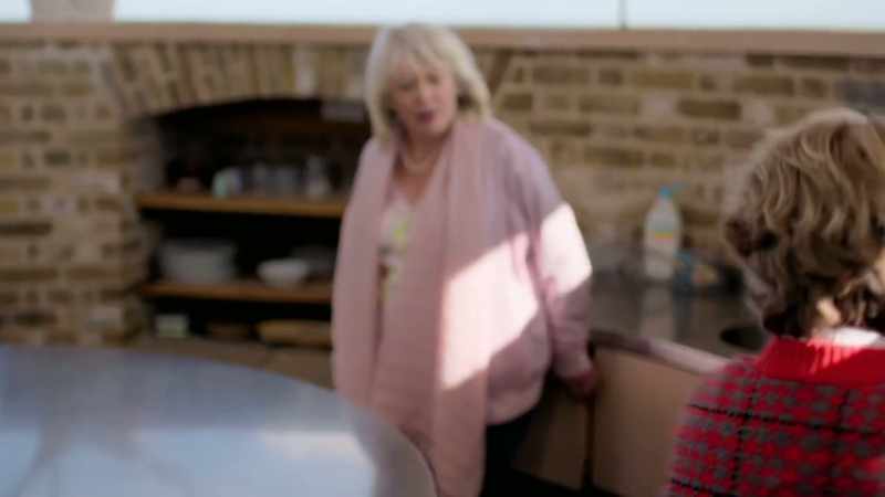 I've never had a round kitchen