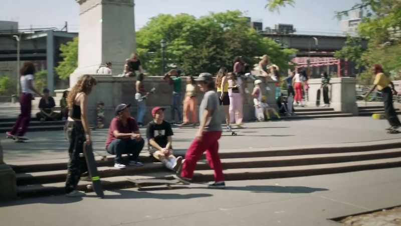 I've never seen this many girls on skateboards