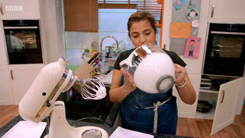 I've seen Mary Berry do this, turn it upside down. Wow!