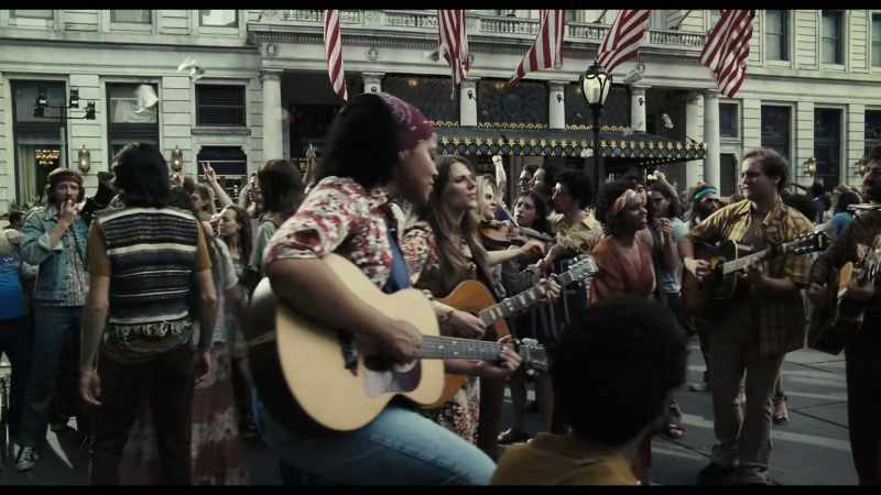 �� I've walked and I've crawled on six crooked highways ♪