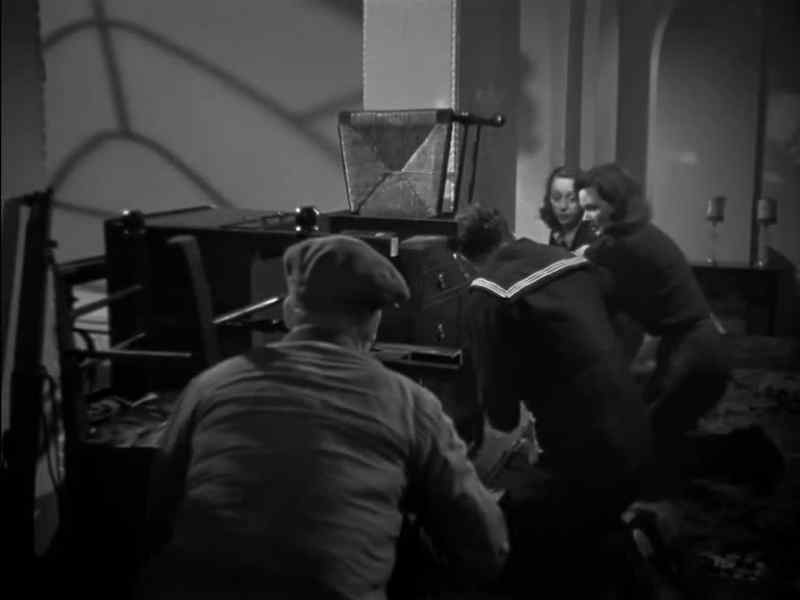 Ivy, give me your rifle. - I've only two rounds left