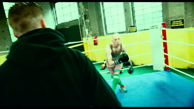 Jab. Double jab. Double jab, right hand. One, two