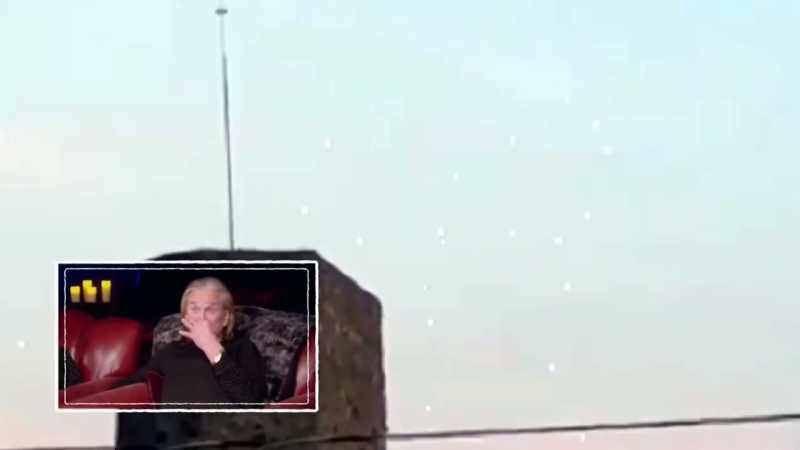 [Jack] I think this shows... - It's some electrical storm