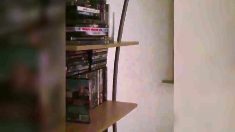 [Jack] Now you would see a string if it was attached to that