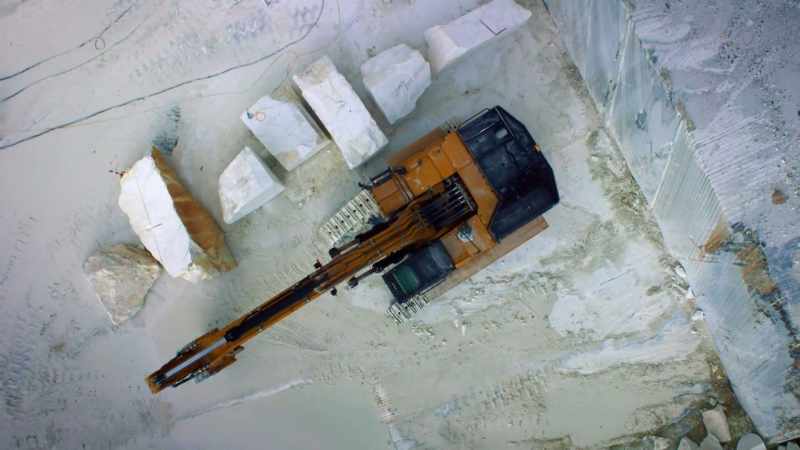 (jackhammering)