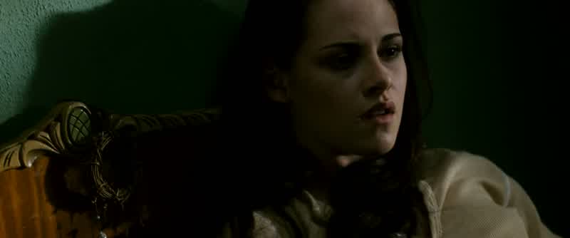 JACOB: Bella!
