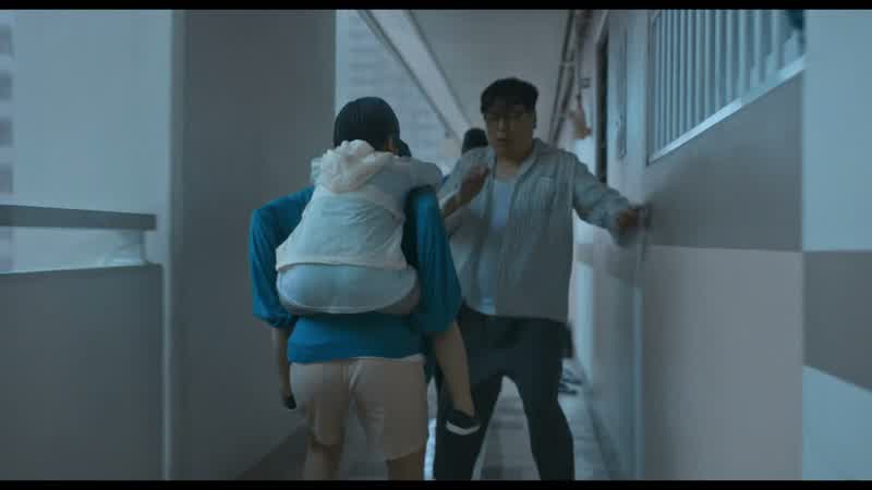 자인아 엄마 네 바지 안 챙겨 왔어, 응?