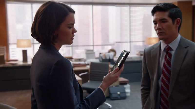 Jamal (on phone): Black women be less than