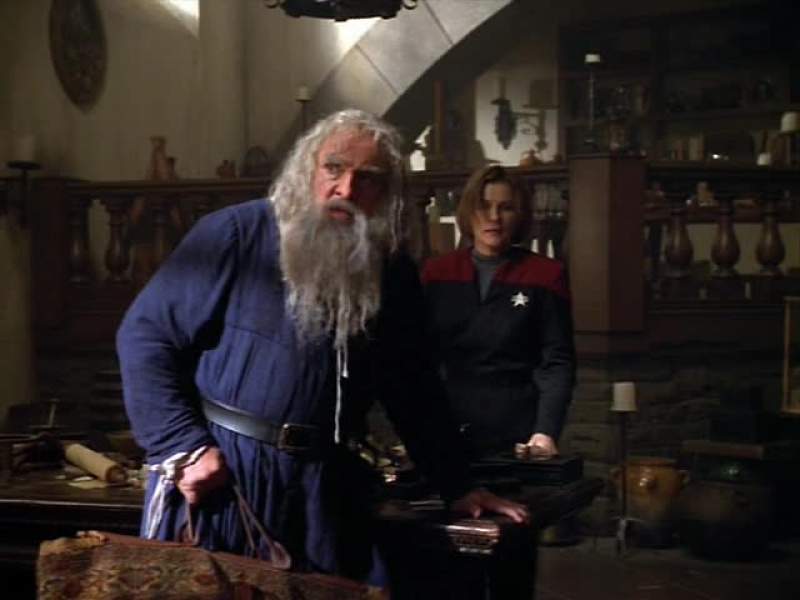 Janeway to the Bridge