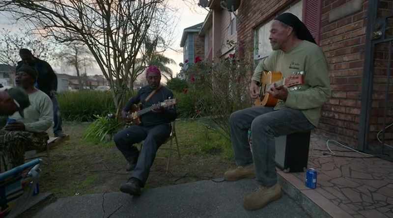 JAWIN: Right. - Hey, Sean