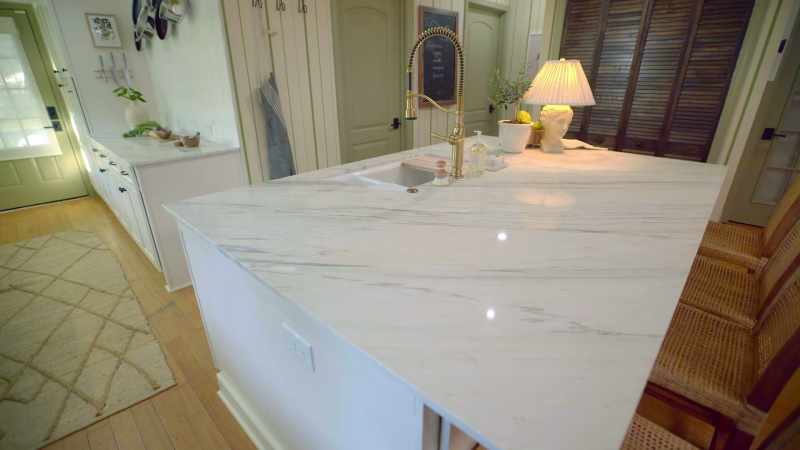 [Jen] Look at this countertop