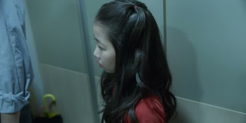 저 사람 또 왜 왔대?