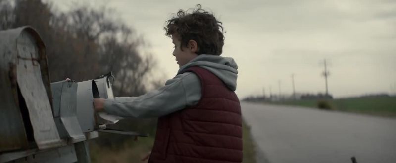 Jess: Owen, get in the car