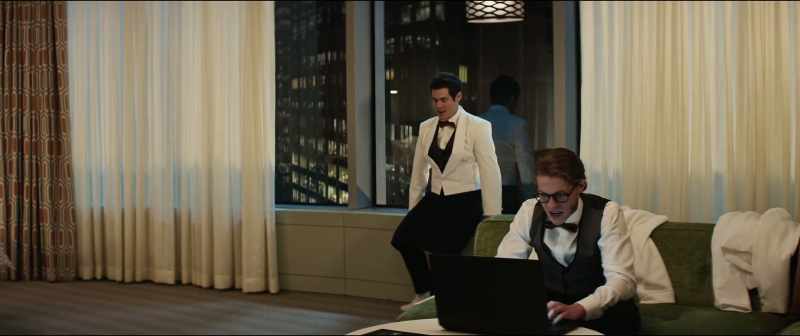 Jesus, this guy has so many tabs open. It's stressing me the fuck out