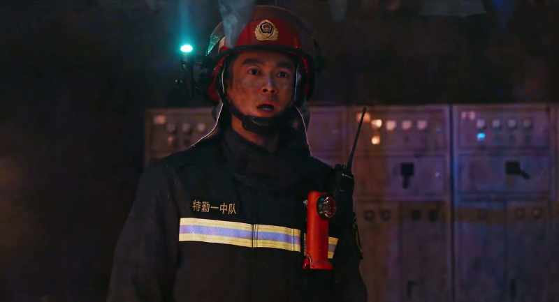Jiang Liwei, when you come back, we'll have a drink