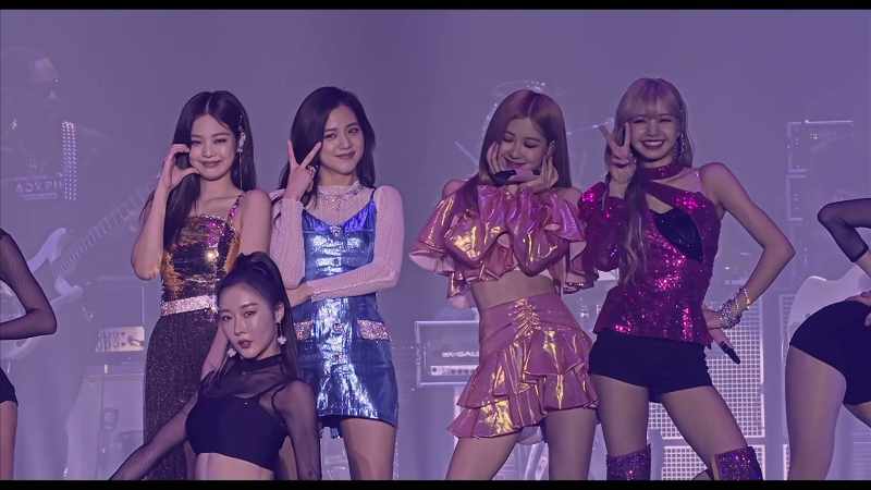 JISOO (in Korean) As we do this, we've always done everything thinking
