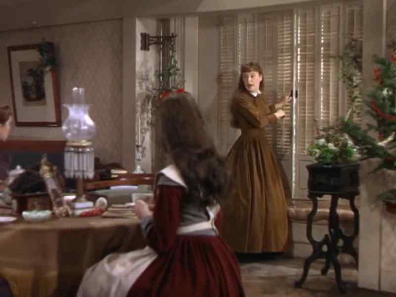 Jo, don't! - It's our private property