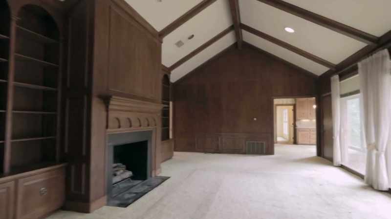 JOANNA: So before, there was a wall separating the kitchen