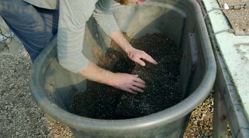 [Joe] Yep. The soil would... might fall out otherwise