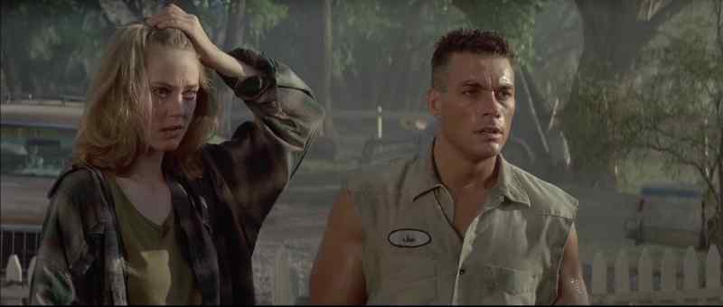 John, come here! Oh, Luc, mon fils! Luc!