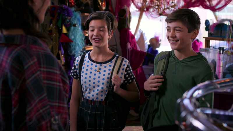 Jonah's girlfriend who's still his... girlfriend
