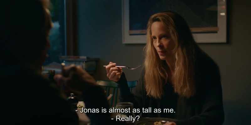 Jonas is almost as tall as me. - Really?