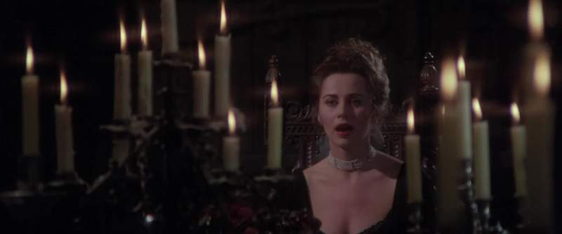 Jonathan Harker tells me you speak some Romanian